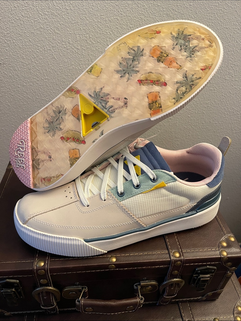 Reef Multi-Color Low-Top Golf Sneaker